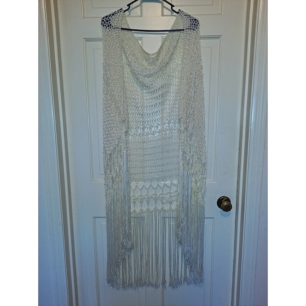 Vintage crochet fringe shawl wrap cape formal holiday dance winter coverup beach